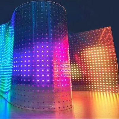 カスタマイズされた明るさ ダイナミックな視覚効果のための透明LED結晶フィルムスクリーン