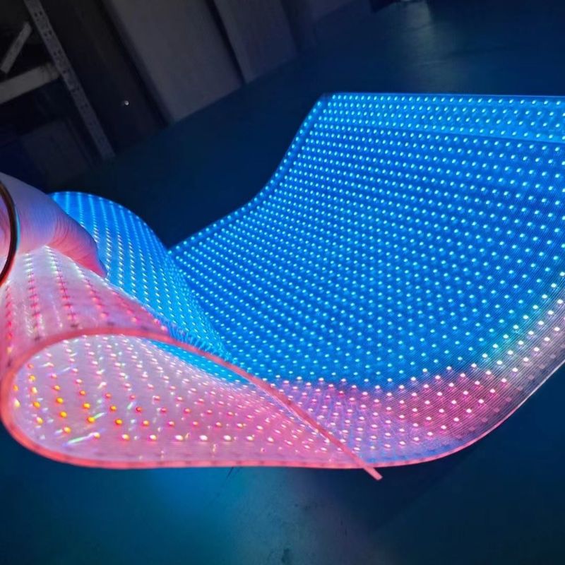 透明なLEDディスプレイ 1920/3840Hzリフレッシュレートと100000時間の寿命